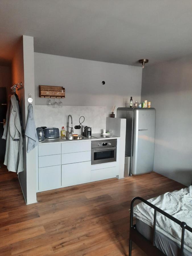 Moin !Die Weserbude Nordenham Extérieur photo