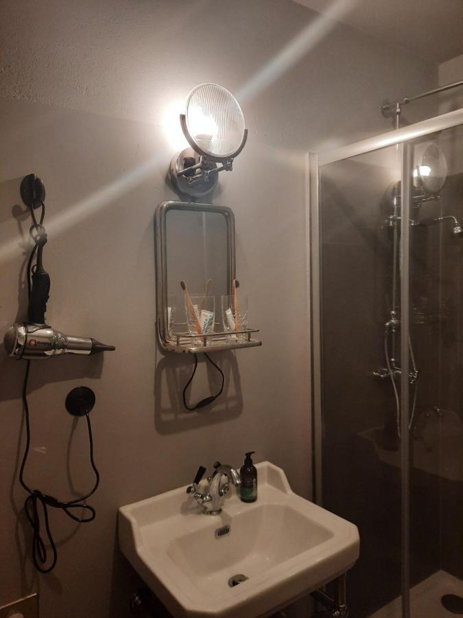 Moin !Die Weserbude Nordenham Extérieur photo